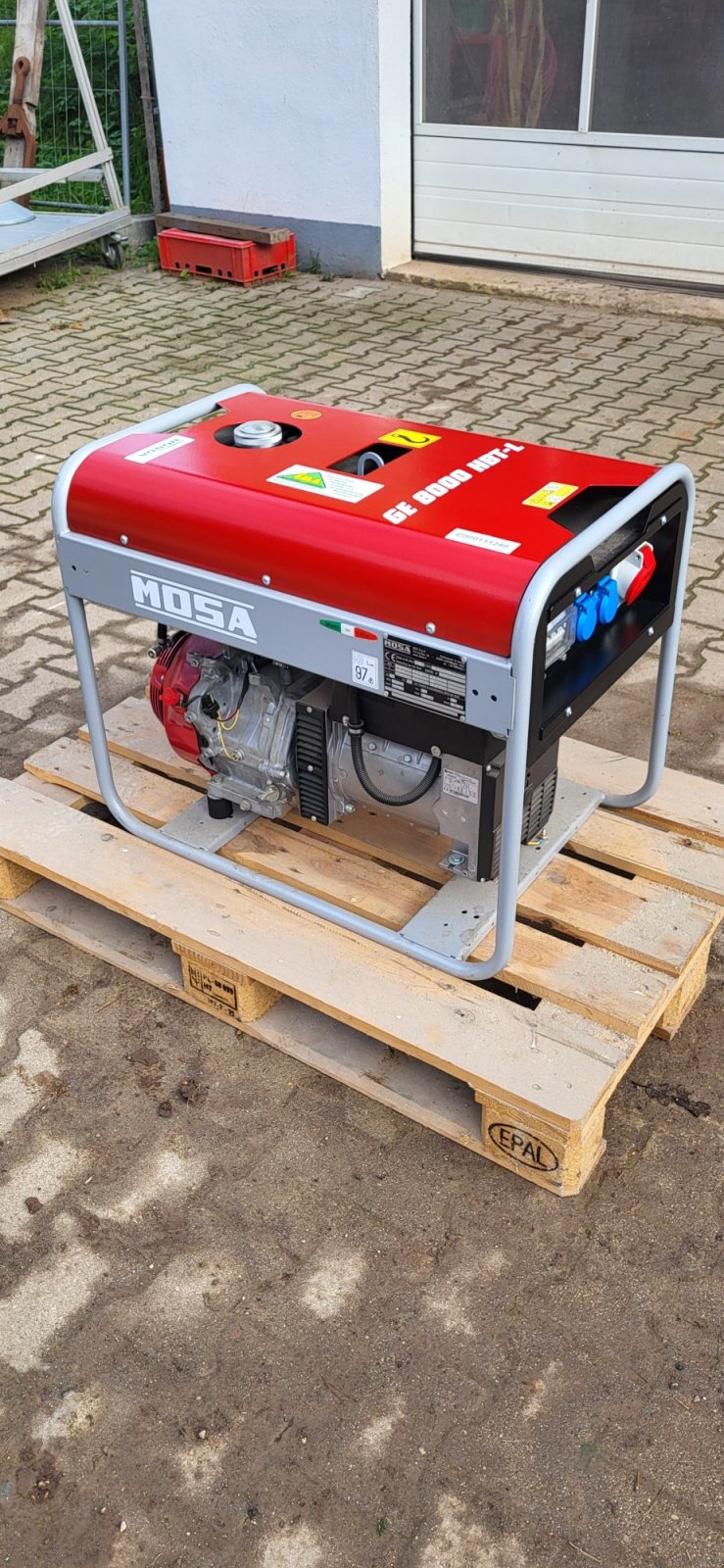 Stromgenerator des Typs Mosa SE 8000 HBT-L, Gebrauchtmaschine in Heideck (Bild 1)