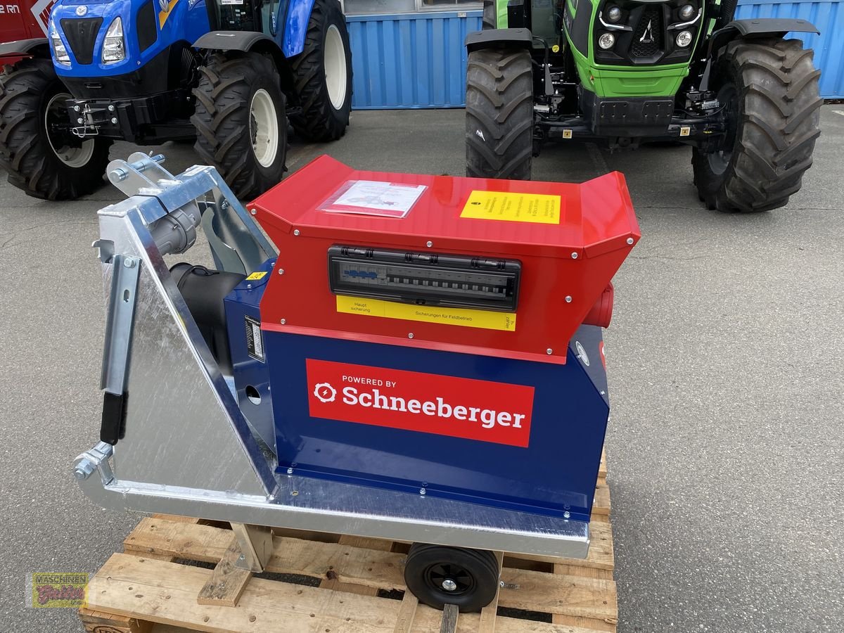Stromgenerator of the type Schneeberger NSG 30-U4 mit AVR für 540er Zapfwelle mit 30 kVA, Neumaschine in Kötschach (Picture 7)