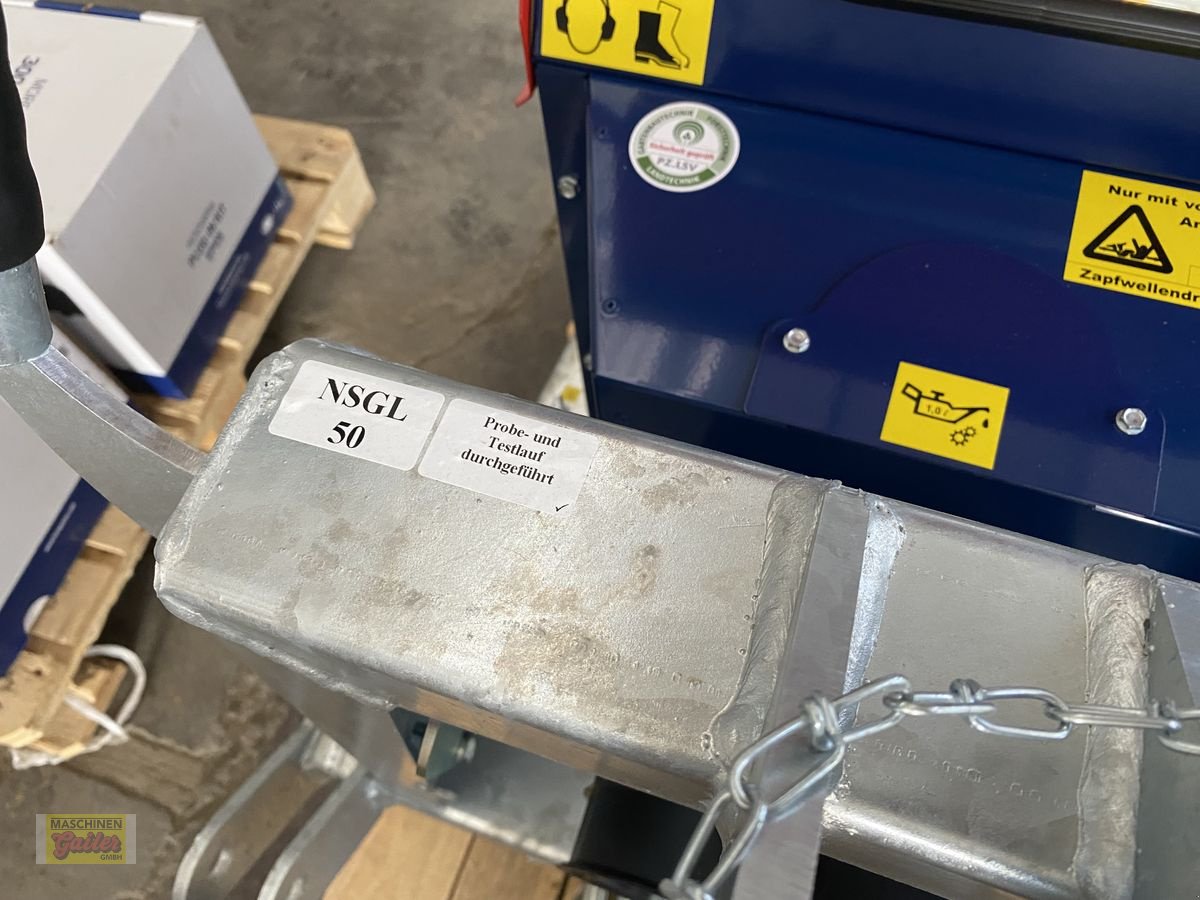 Stromgenerator of the type Schneeberger NSGL 50-U mit AVR für 540er Zapfwelle mit 50kVA, Neumaschine in Kötschach (Picture 8)