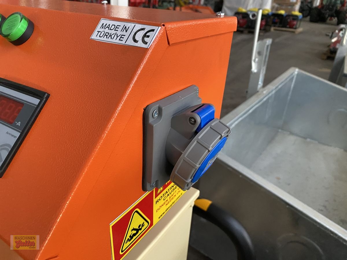 Stromgenerator of the type Sonstige 22,5 KVA, Neumaschine in Kötschach (Picture 5)