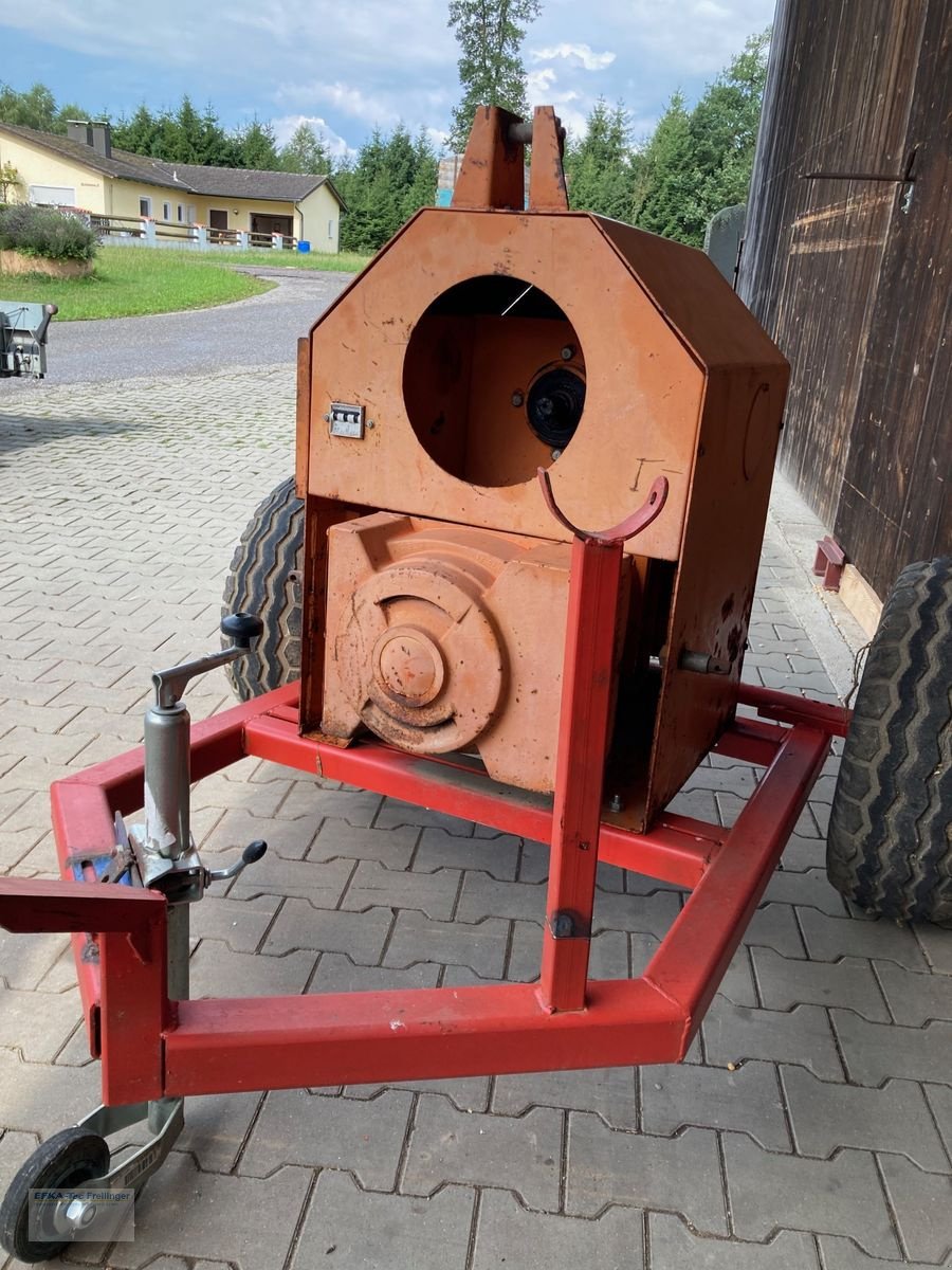 Stromgenerator of the type Sonstige Aggregat Stromerzeuger Bosch Zapfwelle 24 kVA, Gebrauchtmaschine in Obing (Picture 2)