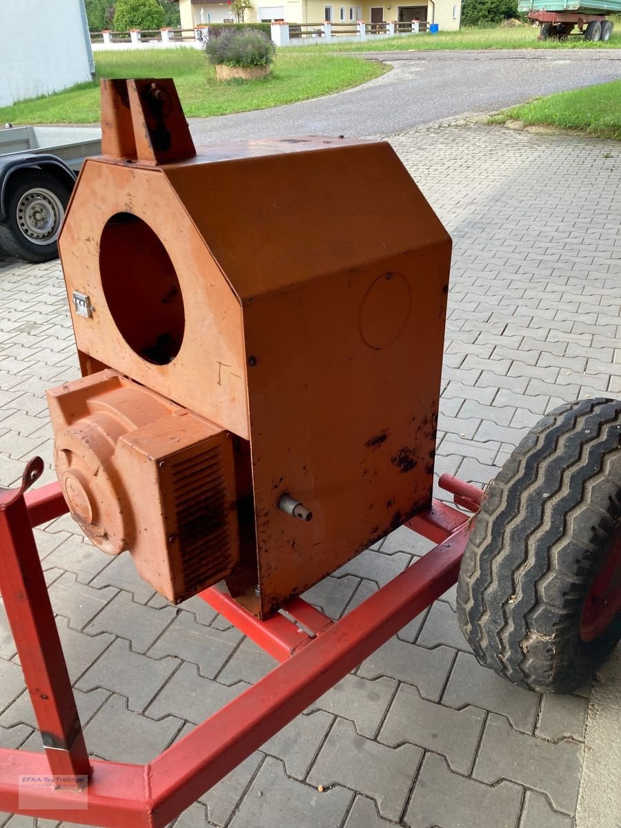Stromgenerator of the type Sonstige Aggregat Stromerzeuger Bosch Zapfwelle 24 kVA, Gebrauchtmaschine in Obing (Picture 3)