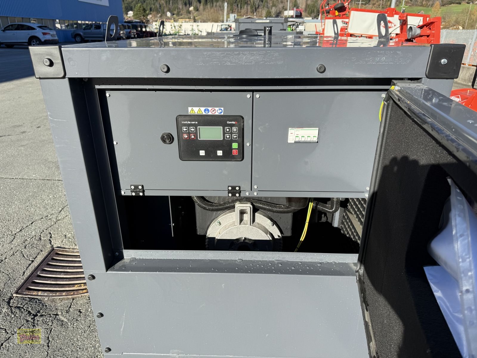 Stromgenerator of the type Sonstige FD 32 M-ST mit Mitsubishi Motor und Steckdosen, Neumaschine in Kötschach (Picture 5)