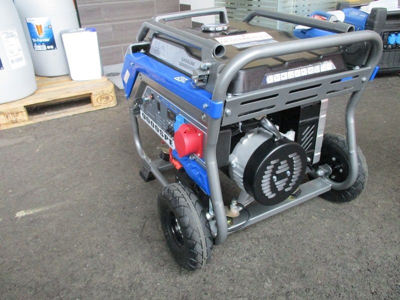 Stromgenerator of the type Sonstige Hartner 9000 SPTE Benzin-Stromerzeuger, Neumaschine in St. Marienkirchen (Picture 8)