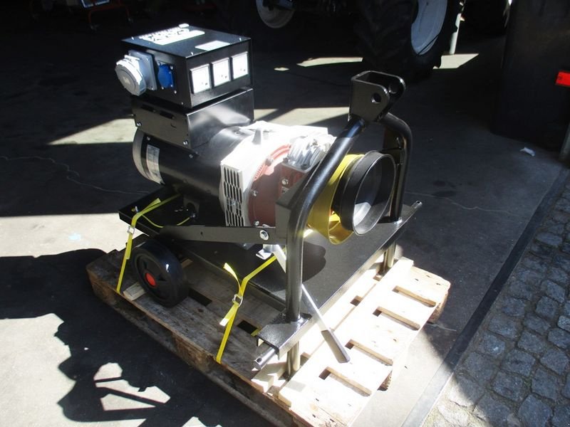 Stromgenerator of the type Sonstige Hartner ZG IP23, 30 kVA Zapfwellengenerator, Neumaschine in St. Marienkirchen (Picture 4)