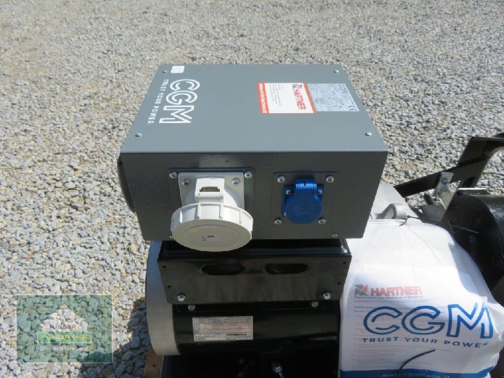 Stromgenerator of the type Sonstige IP 23, Neumaschine in Hofkirchen (Picture 6)