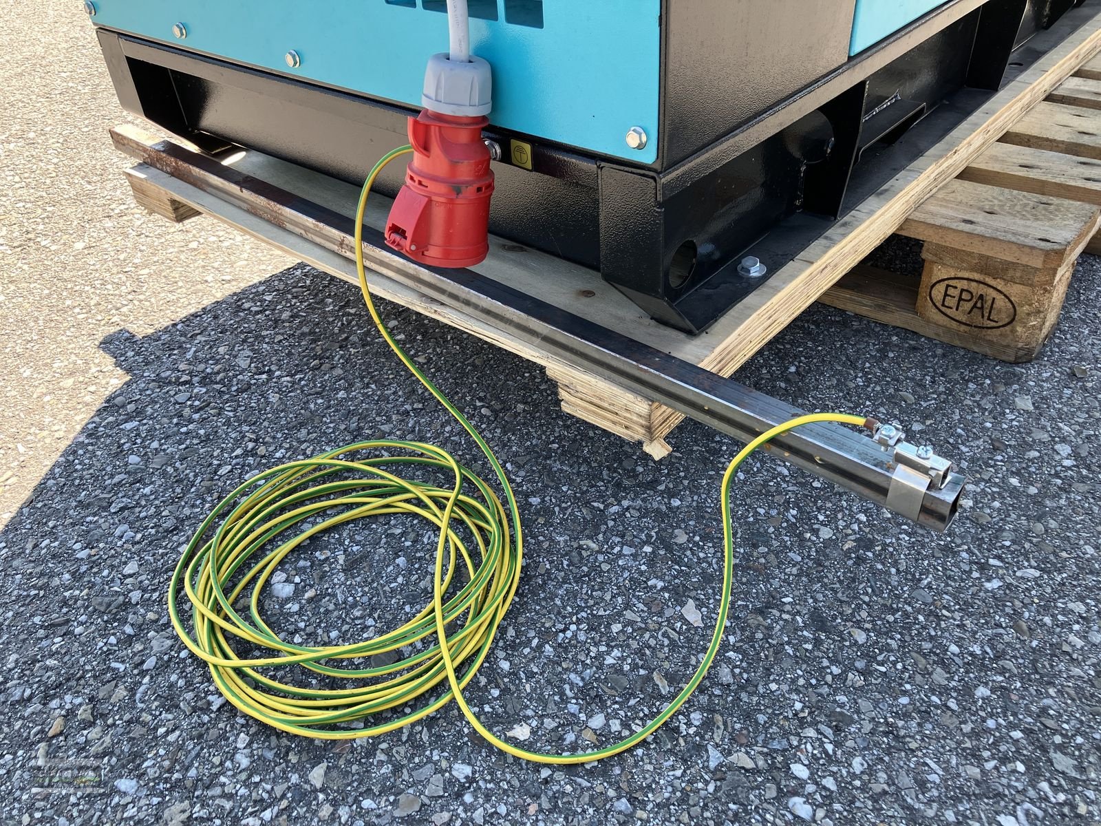 Stromgenerator of the type Sonstige Notstromaggr., Gebrauchtmaschine in Gampern (Picture 15)