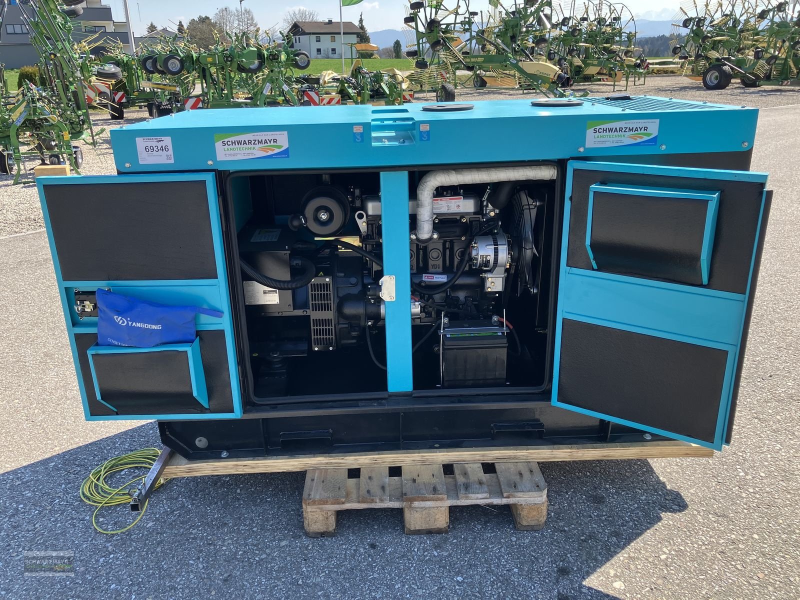 Stromgenerator of the type Sonstige Notstromaggr., Gebrauchtmaschine in Gampern (Picture 12)