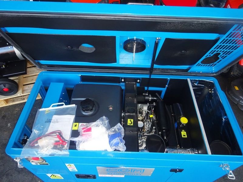 Stromgenerator of the type Sonstige S 12000 DUAL Dieselstromerzeuger, Neumaschine in St. Marienkirchen (Picture 11)