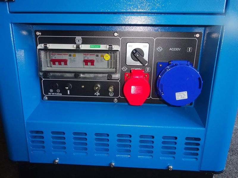 Stromgenerator of the type Sonstige S 12000 DUAL Dieselstromerzeuger, Neumaschine in St. Marienkirchen (Picture 7)