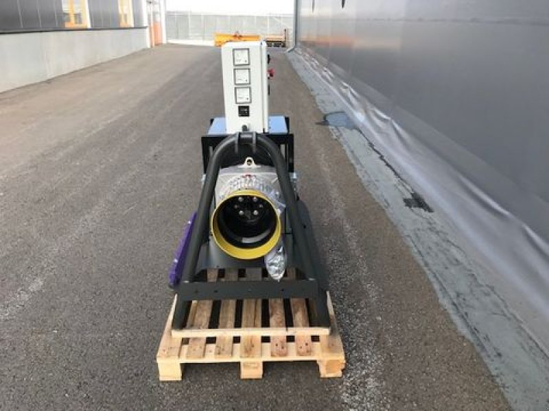 Stromgenerator of the type Sonstige Stromerzeuger SEZN27WD 27,0kVA, Neumaschine in Tamsweg (Picture 9)