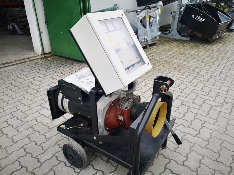 Stromgenerator of the type Sonstige ZG 40TR Zapfwellengenerator, Gebrauchtmaschine in St. Marienkirchen (Picture 3)