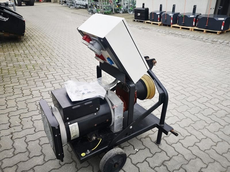 Stromgenerator of the type Sonstige ZG 40TR Zapfwellengenerator, Gebrauchtmaschine in St. Marienkirchen (Picture 4)