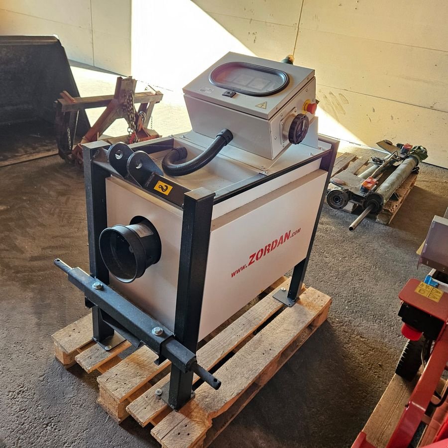 Stromgenerator of the type Sonstige Zordan AC 43 LE, Neumaschine in Hopfgarten (Picture 3)