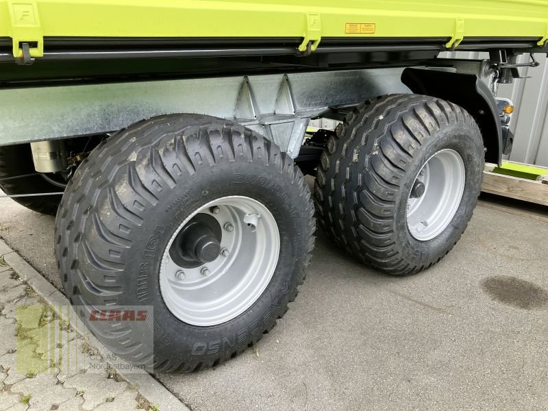 Tandemkipper des Typs Fliegl TDK 140 *15 JAHRE CNOB*, Neumaschine in Schwandorf (Bild 11)