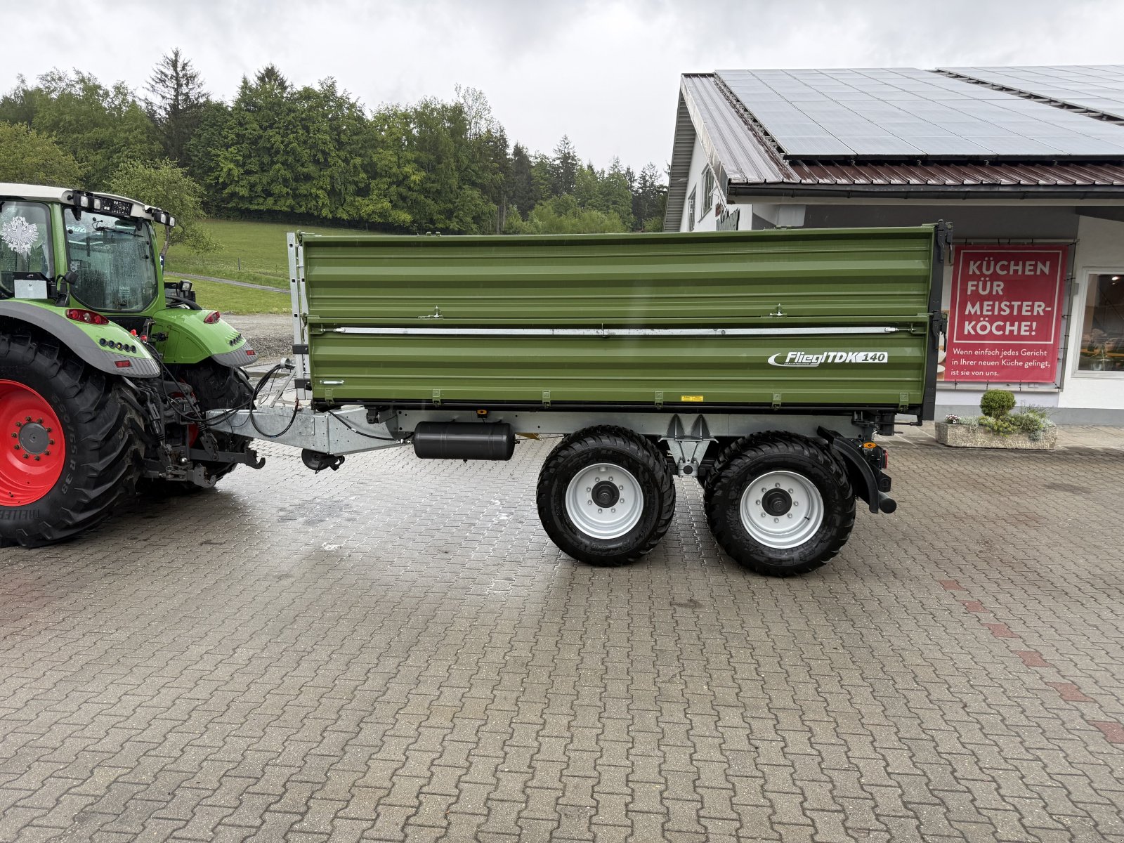 Tandemkipper typu Fliegl TDK 140, Neumaschine v Neureichenau (Obrázek 2)