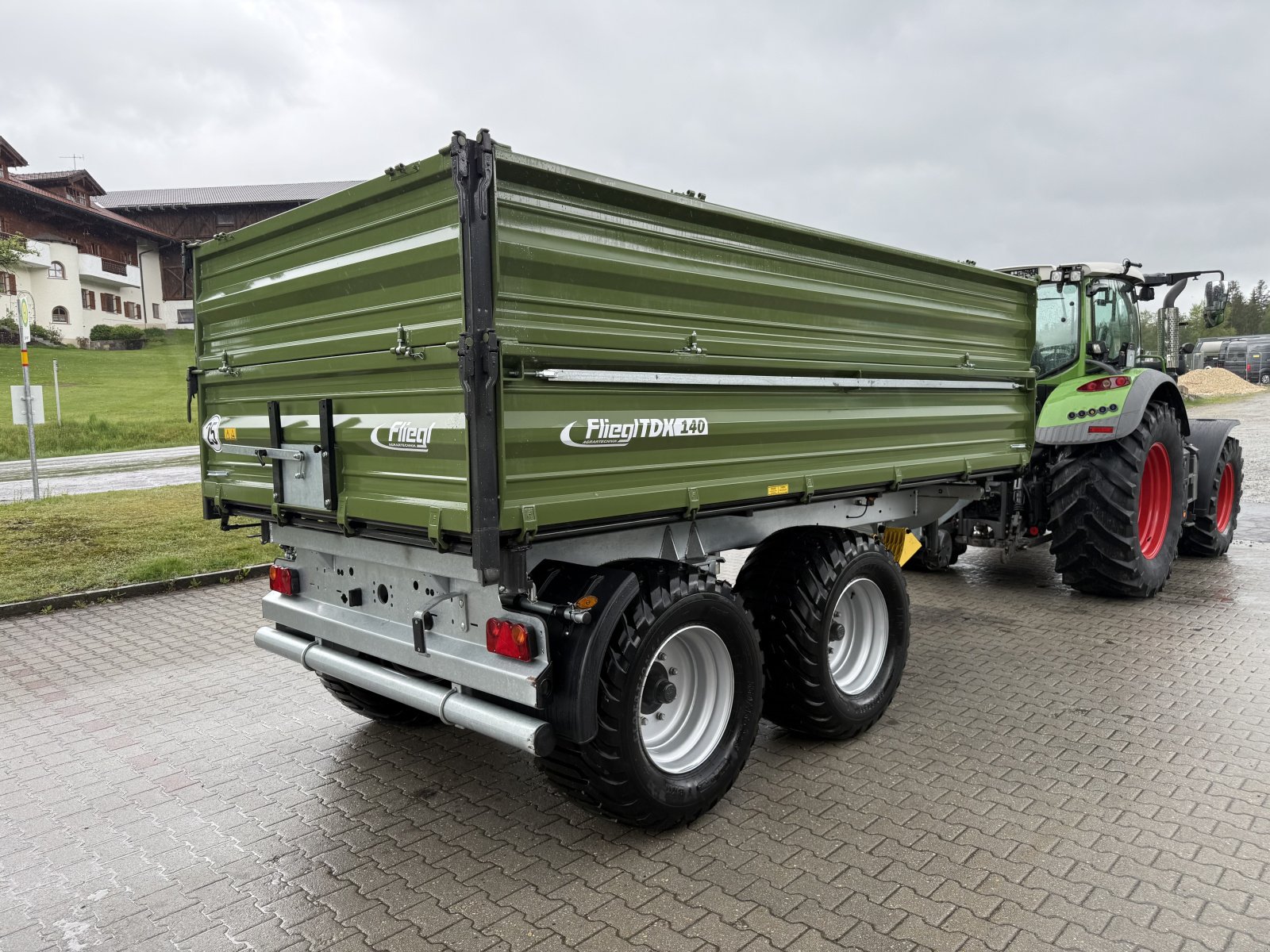 Tandemkipper typu Fliegl TDK 140, Neumaschine v Neureichenau (Obrázek 5)