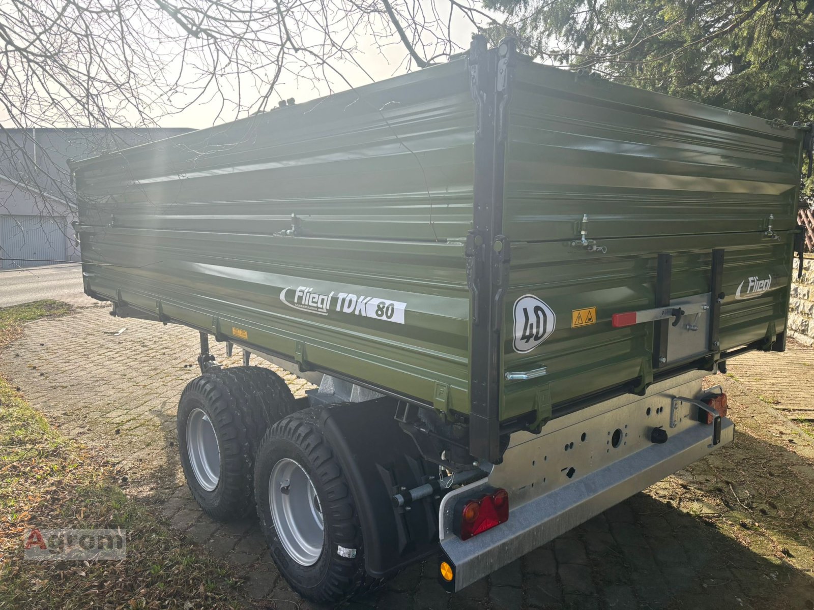 Tandemkipper типа Fliegl TDK 80, Neumaschine в Blaufelden-Wiesenbach (Фотография 3)