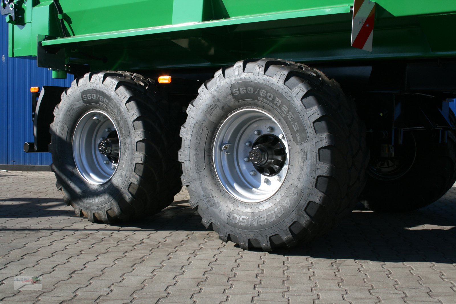 Tandemkipper typu Hilken Tandem-Muldenkipper MKR5500, Häckselaufsätze 800mm, Hardox-Boden, 560/60R22,5, Neumaschine v Vorwerk (Obrázek 4)