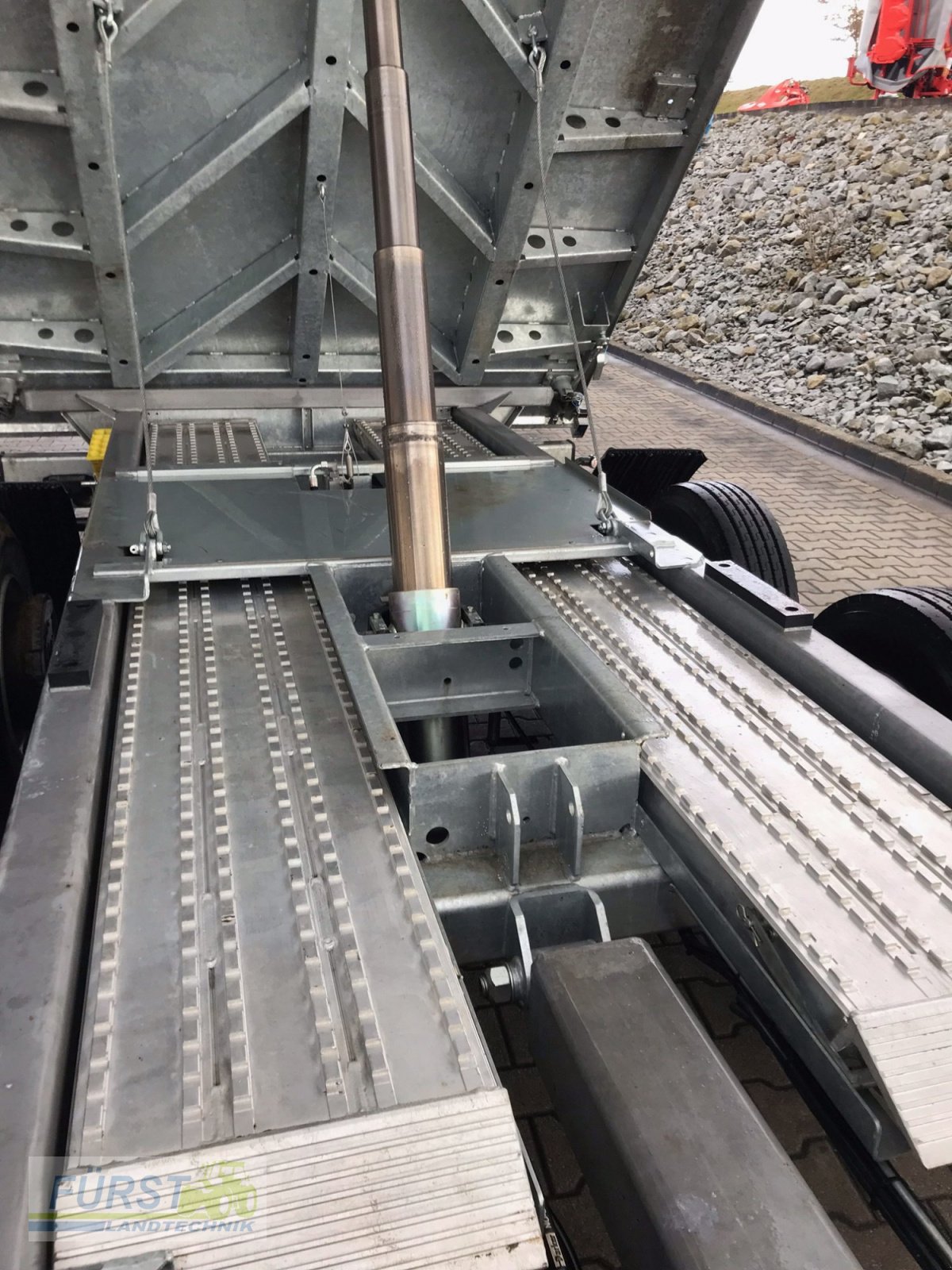 Tandemkipper typu Humbaur HTK 105024, Gebrauchtmaschine w Perlesreut (Zdjęcie 10)