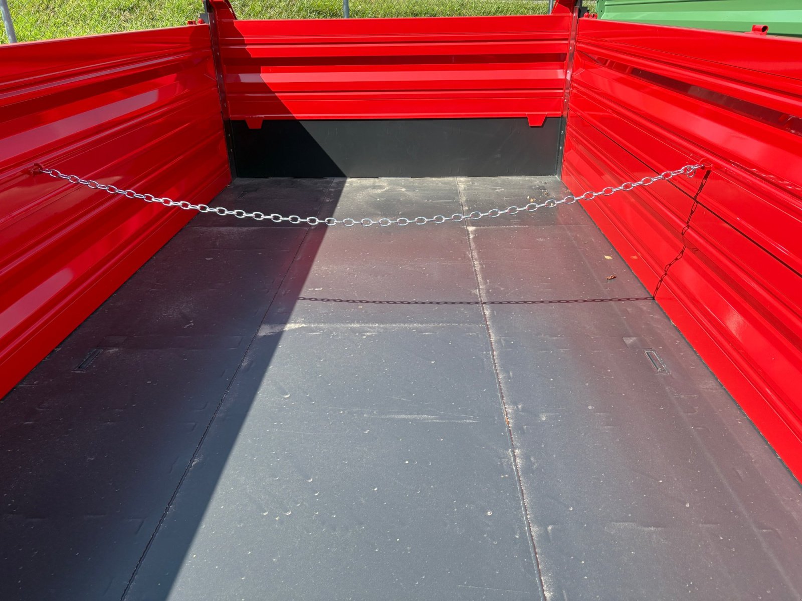 Tandemkipper des Typs Schwaighofer Tandem-Dreiseitenkipper 13.0 t, Neumaschine in Frastanz (Bild 12)