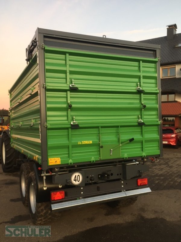 Tandemkipper des Typs Strautmann STK 1402, Neumaschine in St. Märgen (Bild 3)