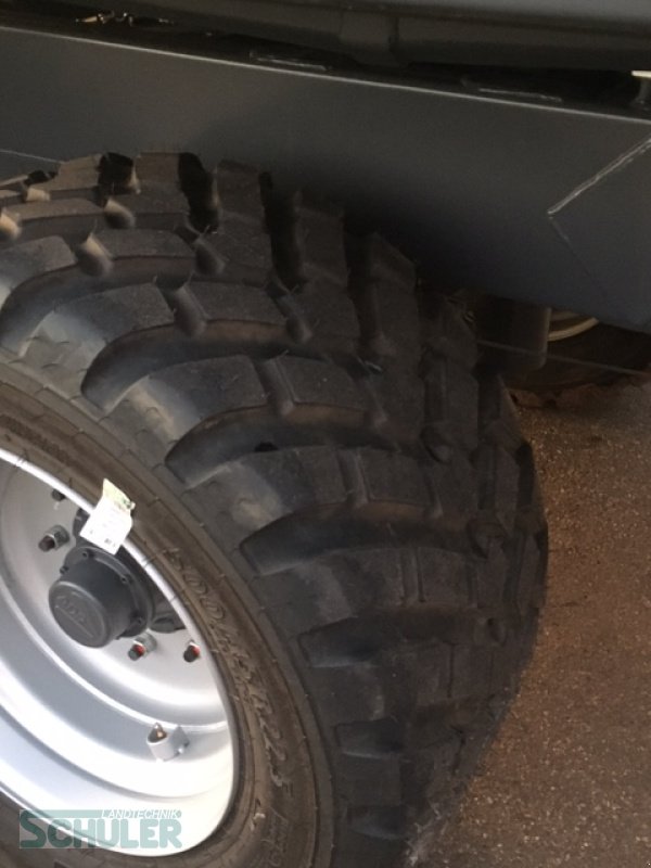 Tandemkipper des Typs Strautmann STK 1402, Neumaschine in St. Märgen (Bild 10)