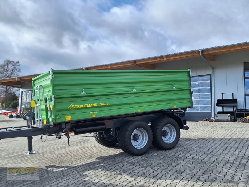 Tandemkipper του τύπου Strautmann STK 1402, Neumaschine σε Frauenneuharting