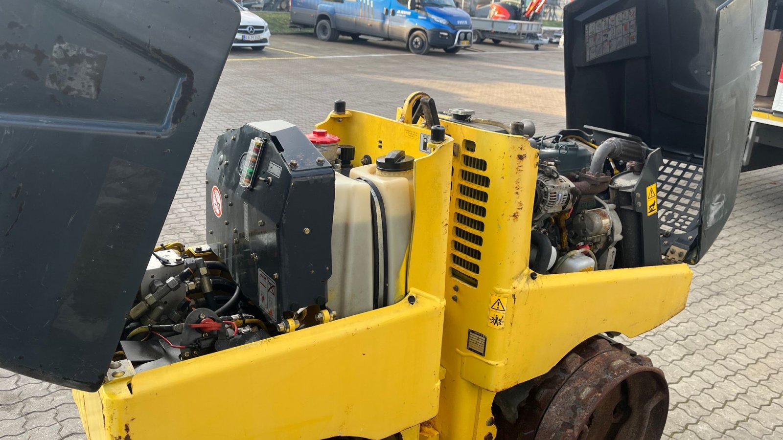 Tandemvibrationswalze tipa Bomag BMP 8500 fjernstyret råjords kompaktor, Gebrauchtmaschine u Rønnede (Slika 14)