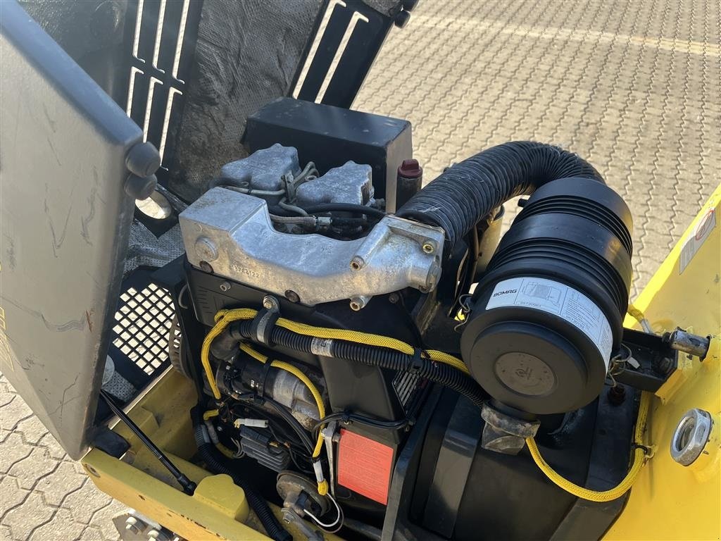 Tandemvibrationswalze des Typs Bomag BMP851 råjordskompaktor, Gebrauchtmaschine in Rønnede (Bild 10)
