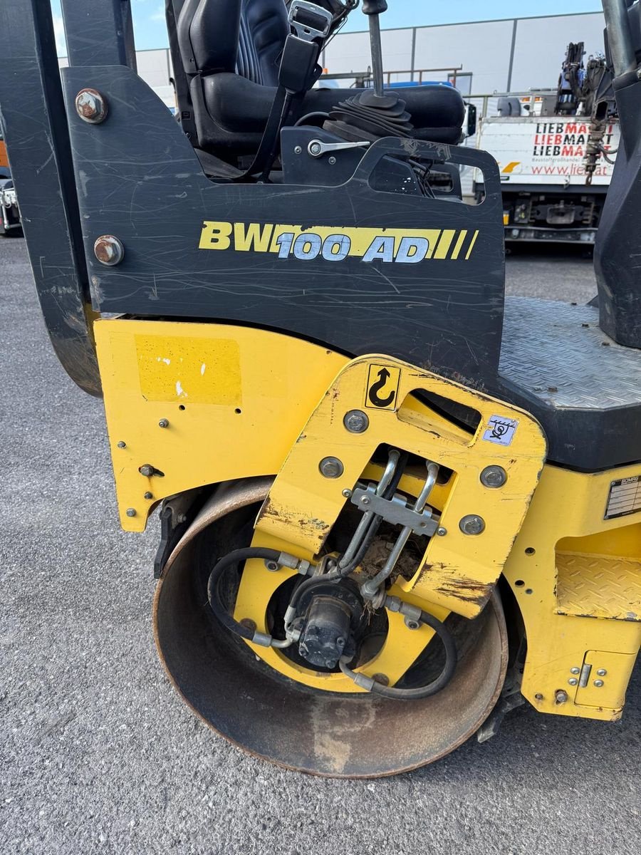 Tandemvibrationswalze typu Bomag BW 100AD-4, Gebrauchtmaschine v Gabersdorf (Obrázek 9)