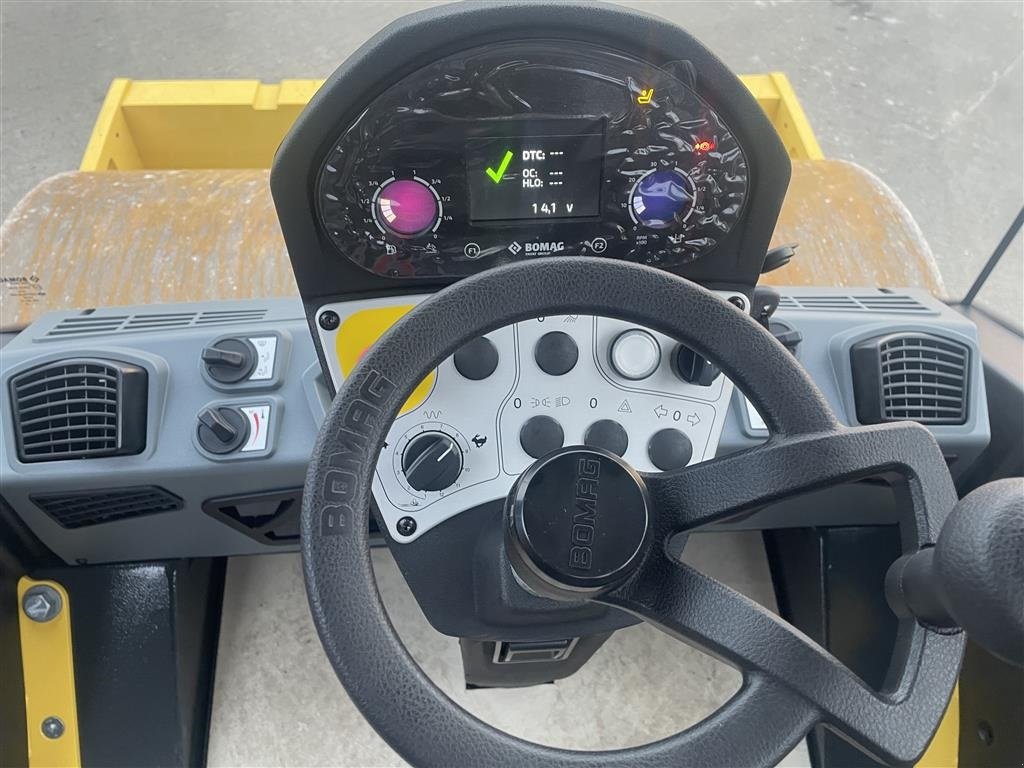 Tandemvibrationswalze typu Bomag BW 177 BVC Variocontrol, Gebrauchtmaschine v Roslev (Obrázek 14)