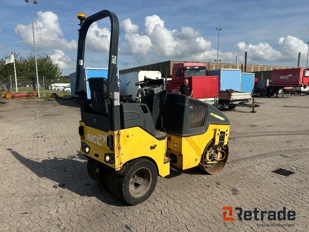 Tandemvibrationswalze typu Bomag BW100 AC-5, Gebrauchtmaschine v Rødovre (Obrázek 3)