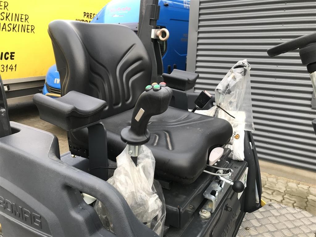 Tandemvibrationswalze of the type Bomag BW100 ad Fabriks Ny, Gebrauchtmaschine in Rønnede (Picture 11)