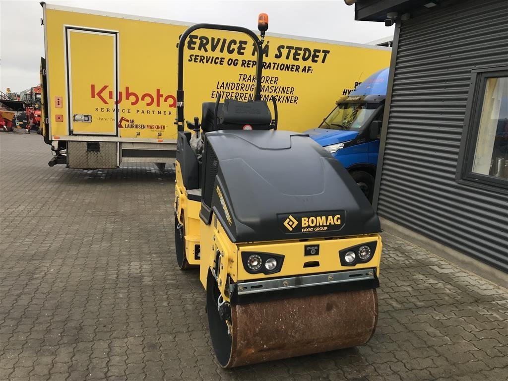 Tandemvibrationswalze tip Bomag BW100 ad Fabriks Ny, Gebrauchtmaschine in Rønnede (Poză 3)