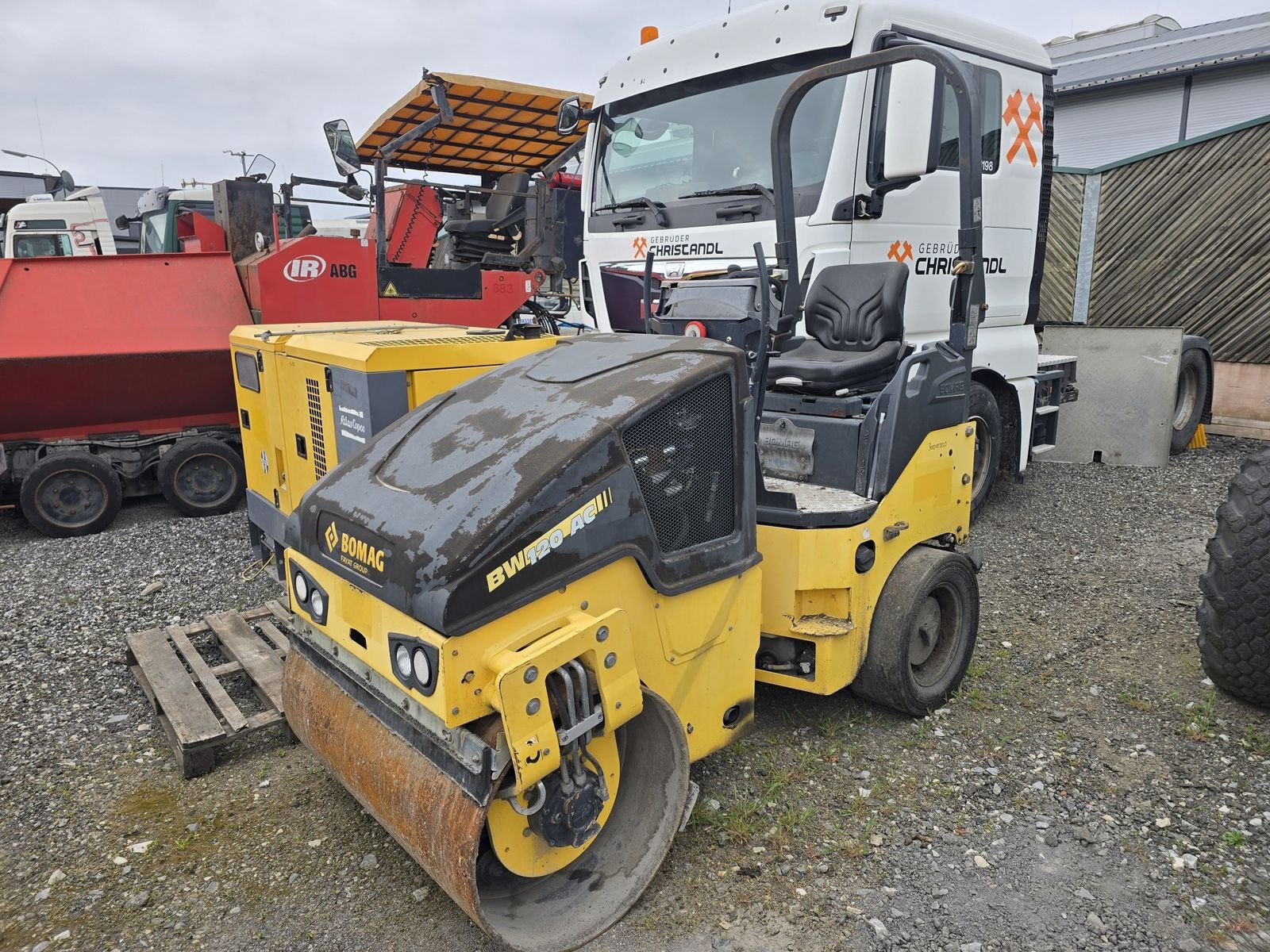 Tandemvibrationswalze typu Bomag BW120 AC-5, Gebrauchtmaschine w Gabersdorf (Zdjęcie 1)