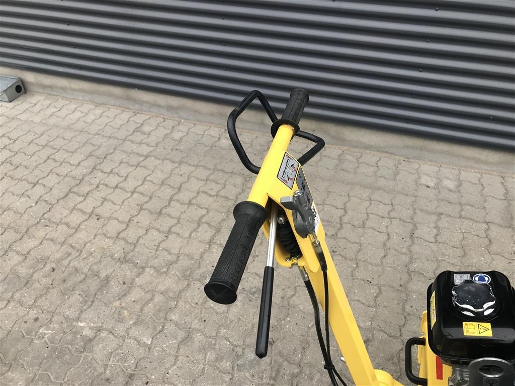 Tandemvibrationswalze typu Bomag BW55E DEMO kun kørt få gange, Gebrauchtmaschine v Rønnede (Obrázek 12)
