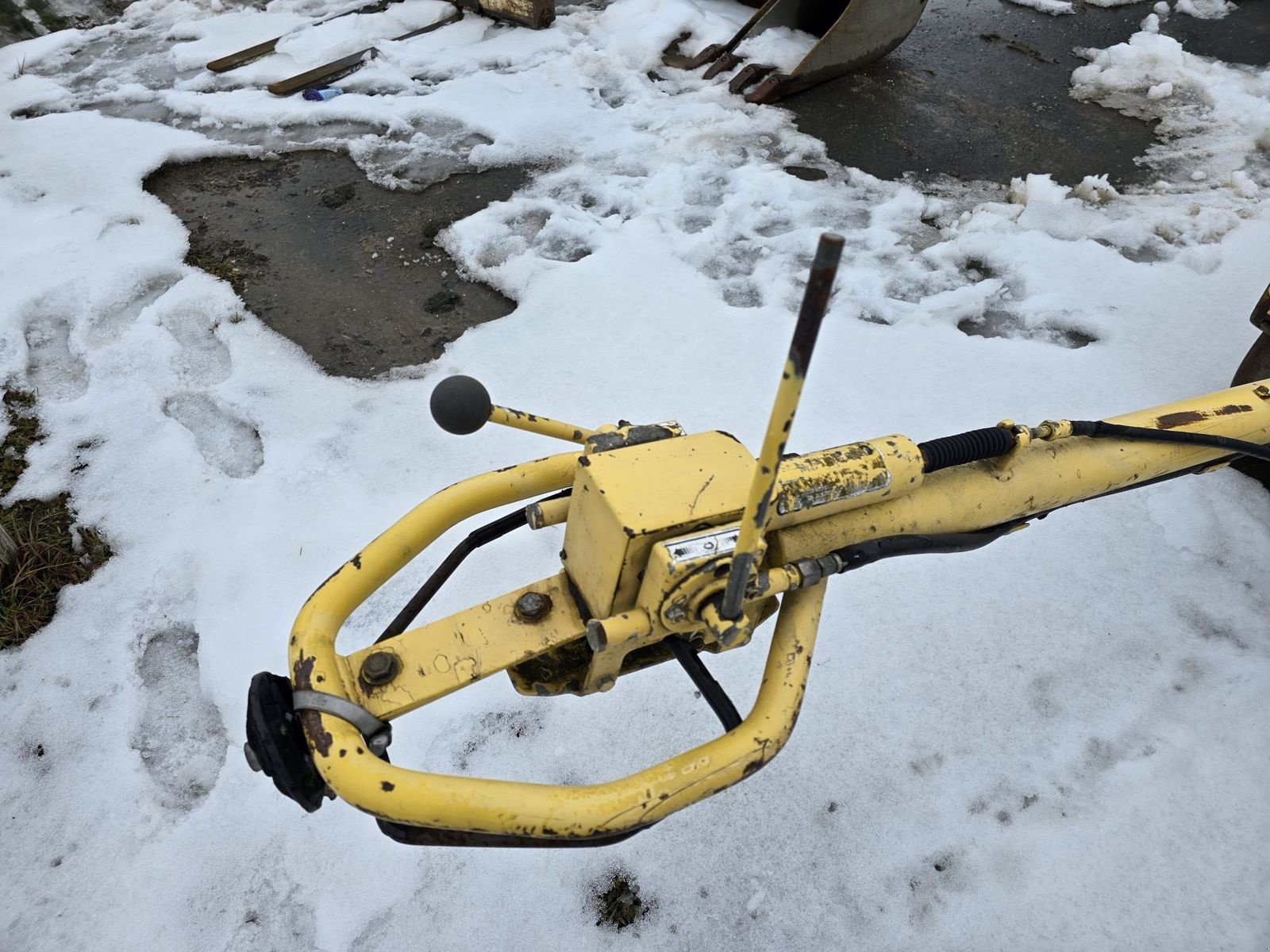 Tandemvibrationswalze van het type Bomag BW75, Gebrauchtmaschine in Gabersdorf (Foto 3)