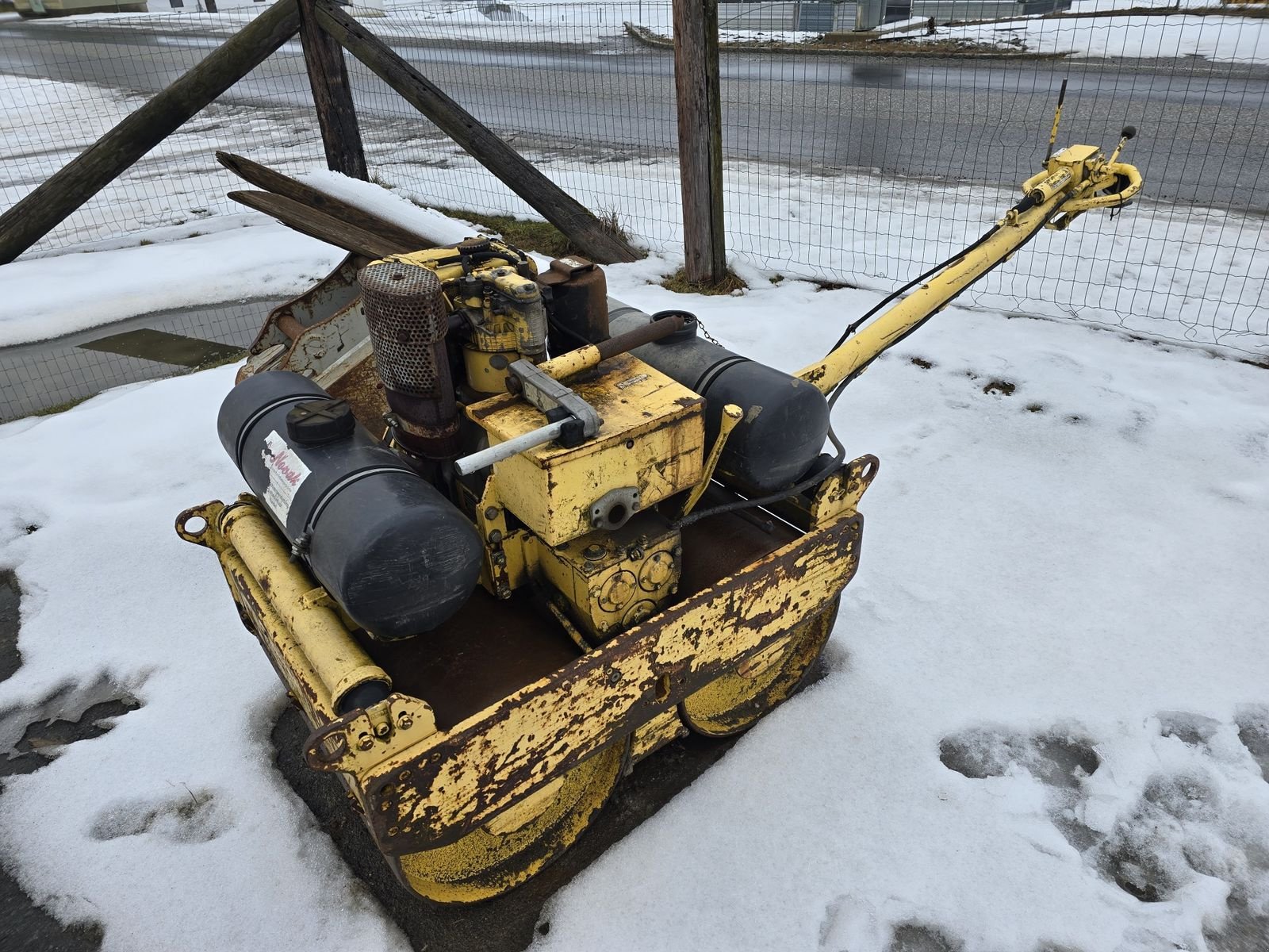 Tandemvibrationswalze van het type Bomag BW75, Gebrauchtmaschine in Gabersdorf (Foto 1)