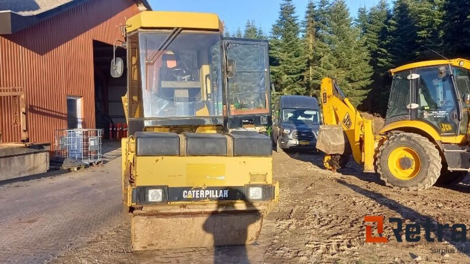 Tandemvibrationswalze of the type Caterpillar CB 434B, Gebrauchtmaschine in Rødovre (Picture 3)