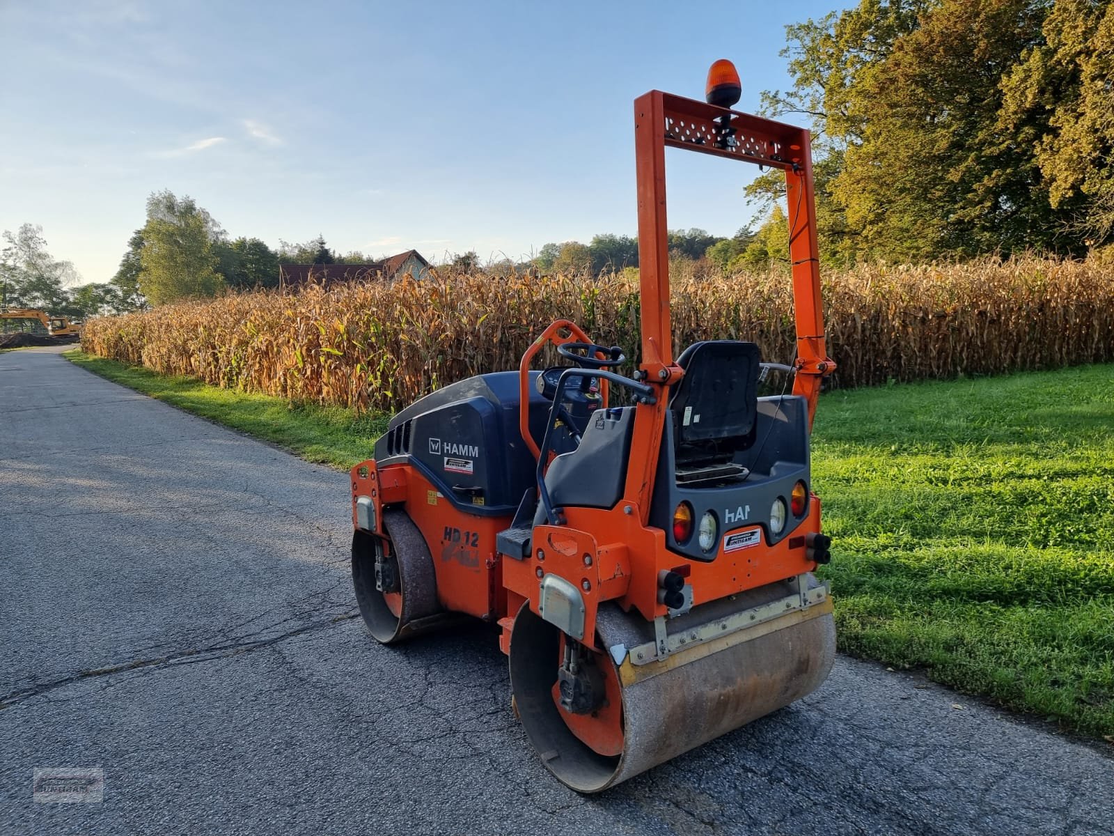 Tandemvibrationswalze des Typs Hamm HD 12 VV, Gebrauchtmaschine in Deutsch - Goritz (Bild 8)
