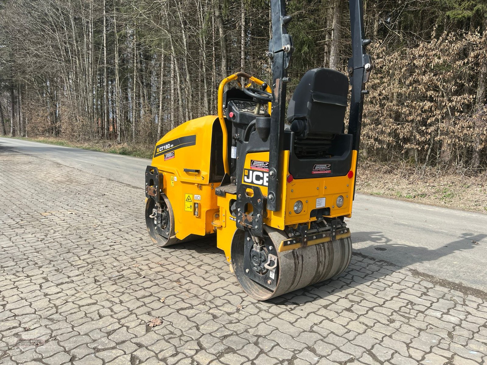 Tandemvibrationswalze des Typs JCB CT 160, Gebrauchtmaschine in Deutsch - Goritz (Bild 5)