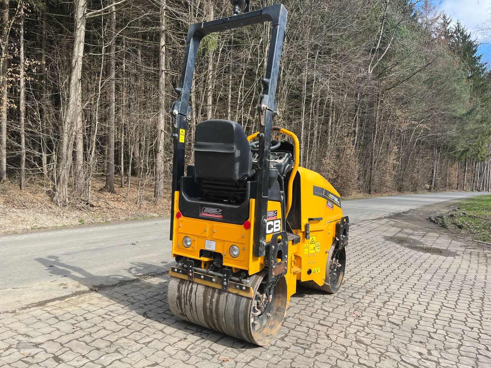 Tandemvibrationswalze des Typs JCB CT 160, Gebrauchtmaschine in Deutsch - Goritz (Bild 7)