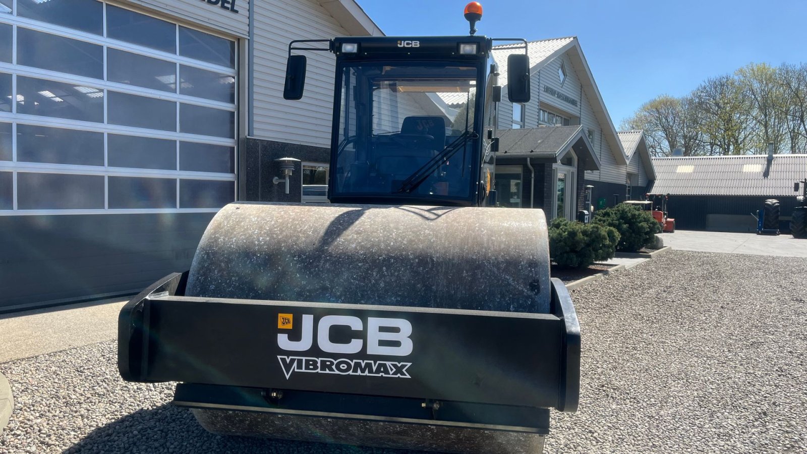 Tandemvibrationswalze del tipo JCB Roller Vibromax, Gebrauchtmaschine en Lintrup (Imagen 11)