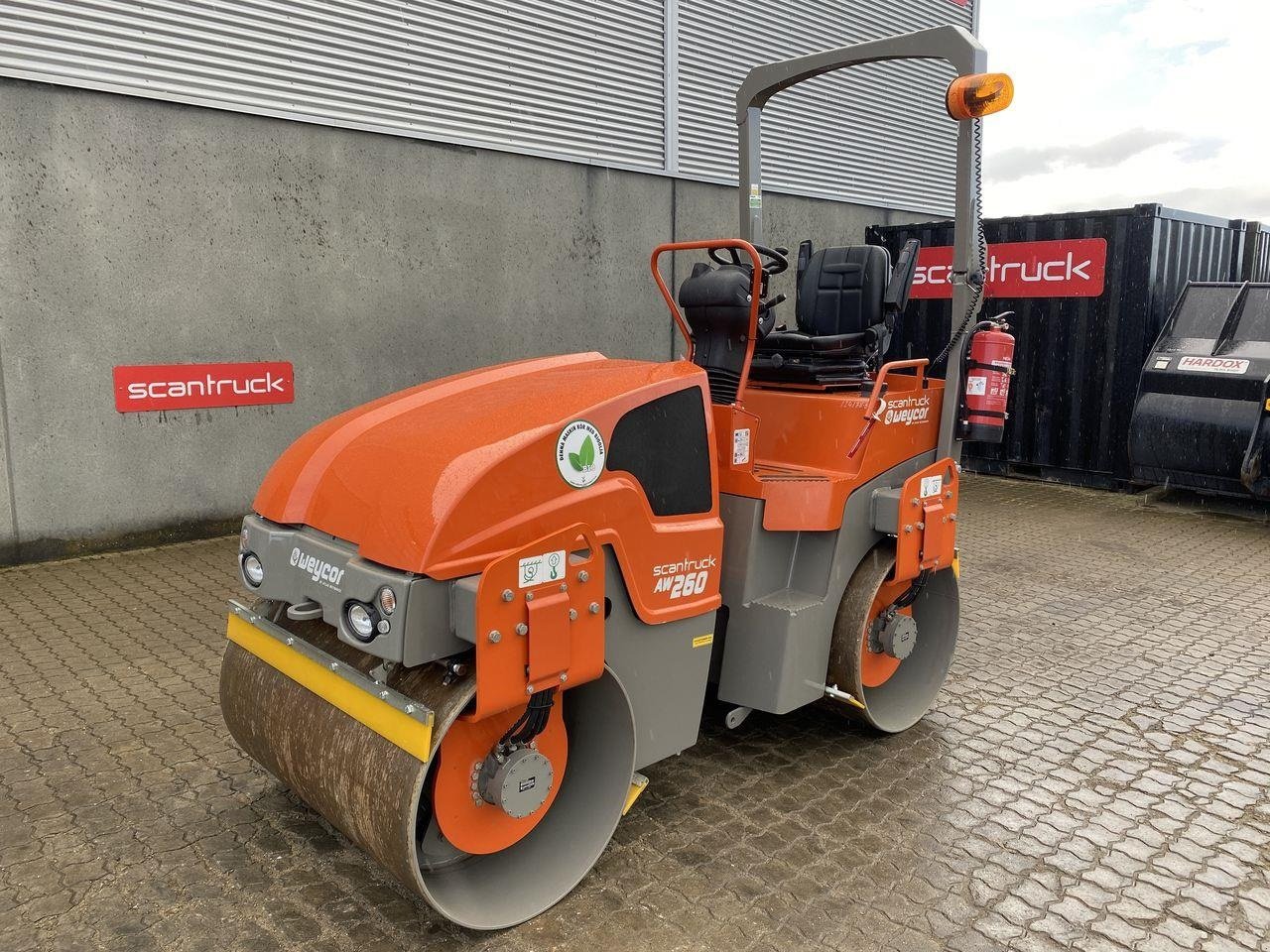 Tandemvibrationswalze des Typs Sonstige AW260, Gebrauchtmaschine in Skive (Bild 1)