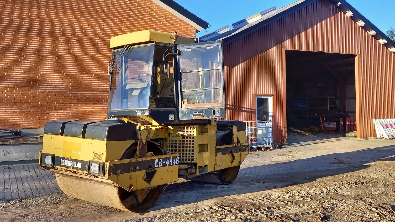 Tandemvibrationswalze typu Sonstige CB 434B, Gebrauchtmaschine v Faaborg (Obrázek 1)