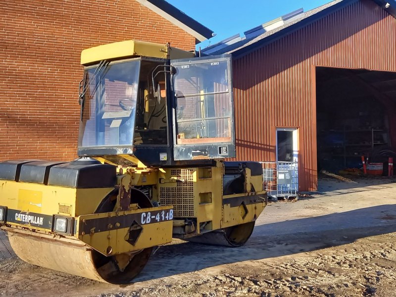 Tandemvibrationswalze des Typs Sonstige CB 434B, Gebrauchtmaschine in Faaborg (Bild 1)