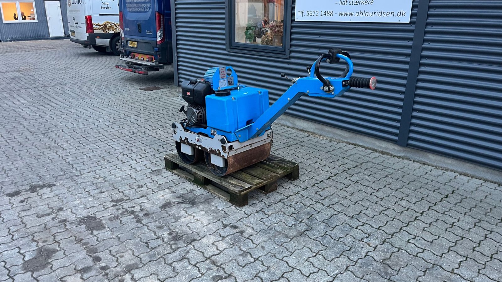 Tandemvibrationswalze tipa Weber-Hydraulik DVH 550L 345kg glatvalset tromle, Gebrauchtmaschine u Rønnede (Slika 11)