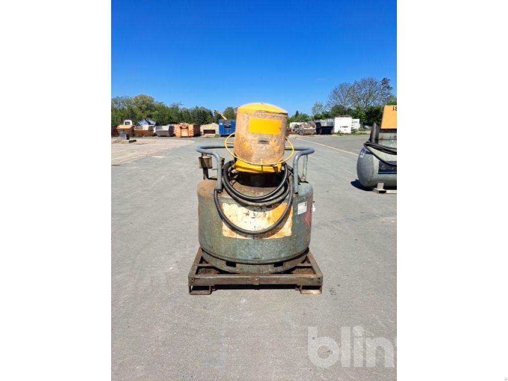 Tankanlage типа Rietbergwerke KC 950-D, Gebrauchtmaschine в Düsseldorf (Фотография 2)