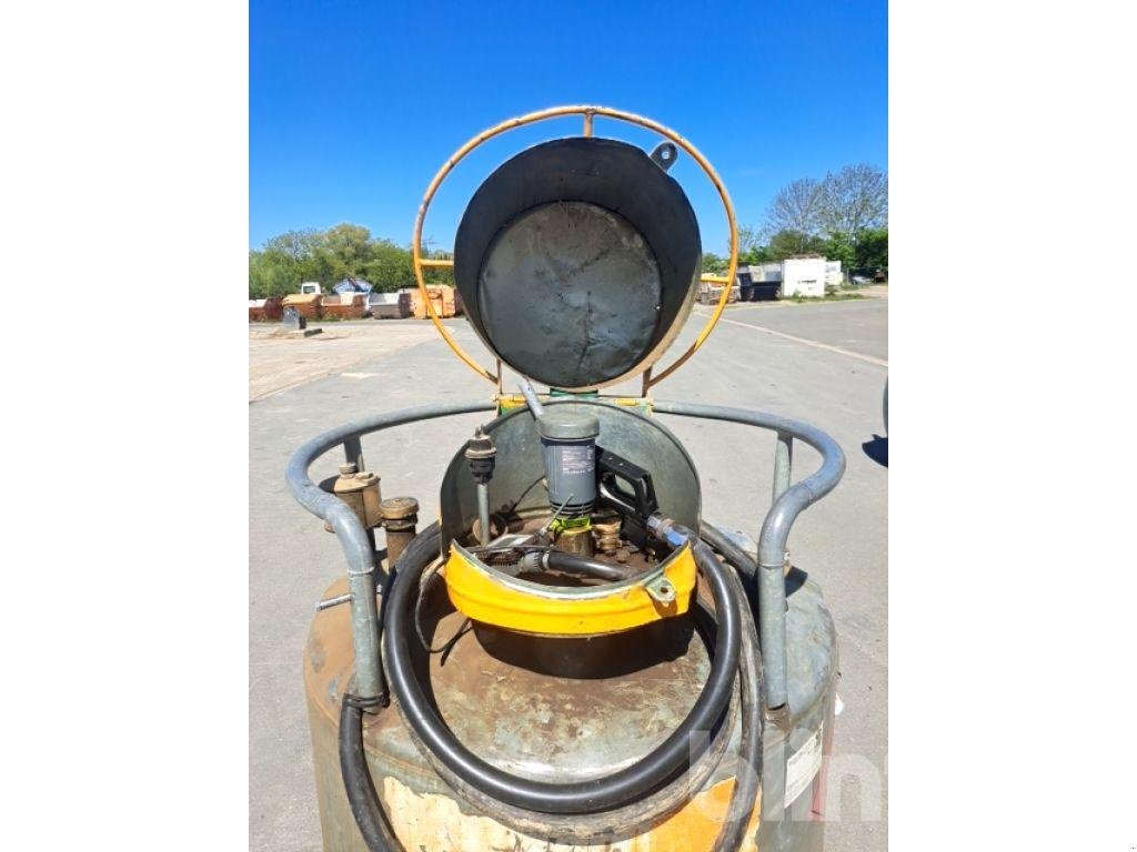 Tankanlage типа Rietbergwerke KC 950-D, Gebrauchtmaschine в Düsseldorf (Фотография 3)